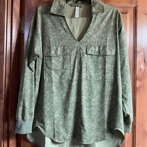 Athleta Top